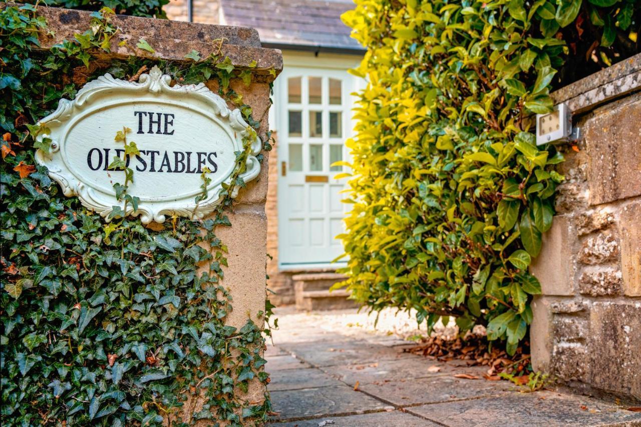 2 The Old Stables Villa Tetbury Eksteriør billede